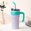 Caneca Térmica 860ml com Alça, Canudo e Bico — Praticidade e Conforto em Cada Gole