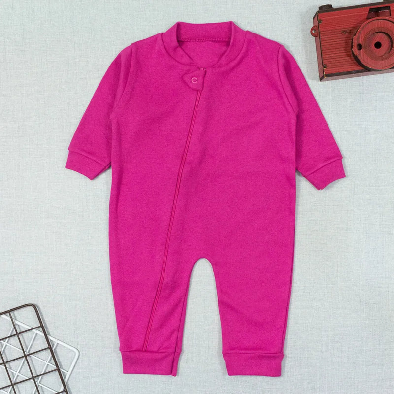 Macacão Infantil com Zíper Longo em Suedine – Até 12 Meses