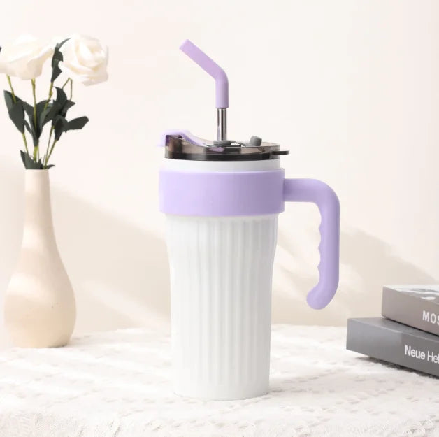 Caneca Térmica 860ml com Alça, Canudo e Bico — Praticidade e Conforto em Cada Gole