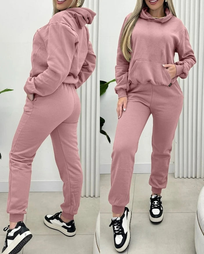 Conjunto Feminino Casual com Moletom Forrado – Tendência Outono/Inverno 2024